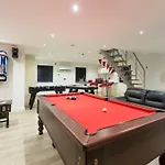 度假居 The Skipwith